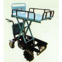 電動荷台昇降式電動走行運搬車(150kg積載・荷台高さ450〜1080mm昇降・荒地対応大型車輪・登攀角度15度)