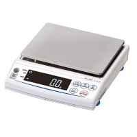 コンパクト角皿電子天びん（6200g）