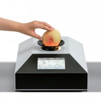 卓上型非破壊糖度・酸度・重量計（リンゴ）