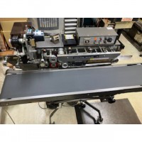 中古志賀包装機印字機付エンドレスシーラーED-15HP