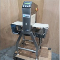 中古アンリツ防水金属検出機KD8116AW (通過高さ175mm×通過幅300mm)