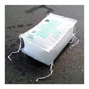 水膨張土嚢袋（箱型）