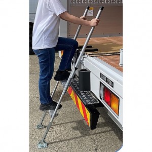 トラック後方観音扉昇降用ハシゴステップ（H800mm）