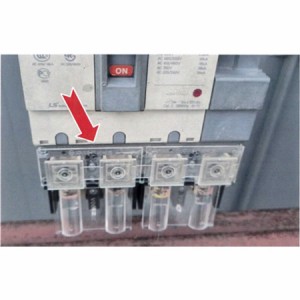 制御盤遮断器(ブレーカー)消火剤プレートサイズ小