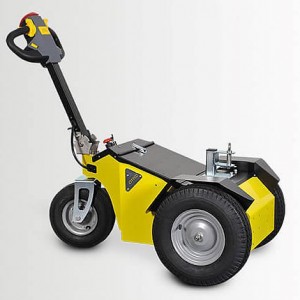 充電式電動牽引車（2000kg）