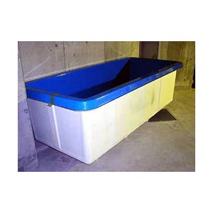 FRP角型水槽（1500L）