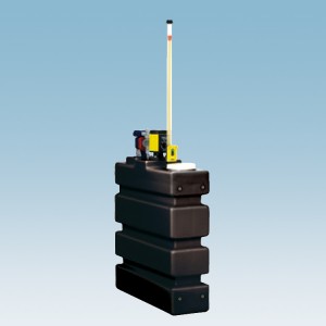 PE製150L黒色タンク（ポンプ攪拌機架台付）