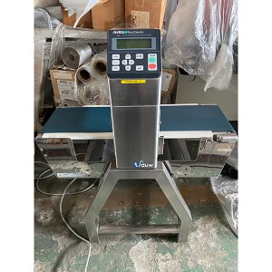 中古防水金属検出機KD8115AW(通過高さ115mm×通過幅300mm)レンタル50日以内
