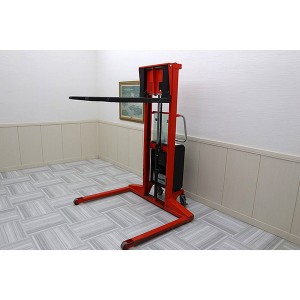 電動油圧フォークリフター1100パレット用レンタル料金25日以内