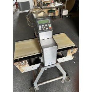 中古アンリツ金属検出機(通過幅450×通過高さ125mm)品番KD8125A
