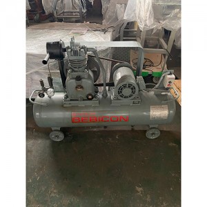 中古ベビーコンプレッサー1.5P-9.5VD6